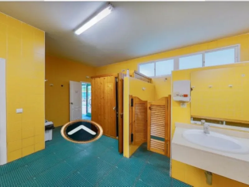 UNIQUE OPPORTUNITY, SALE OF PREMISES OR PREMISES IN A SHOPPING CENTER IN BENALMÁDENA
