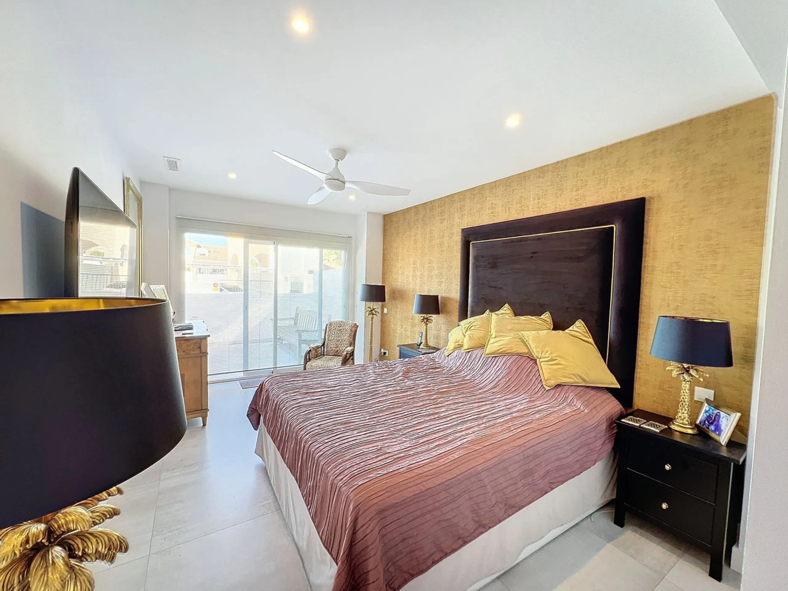 Stunning Contemporary Villa in Big Blue Villas, Benalmádena – Coastal Luxury at Its Best