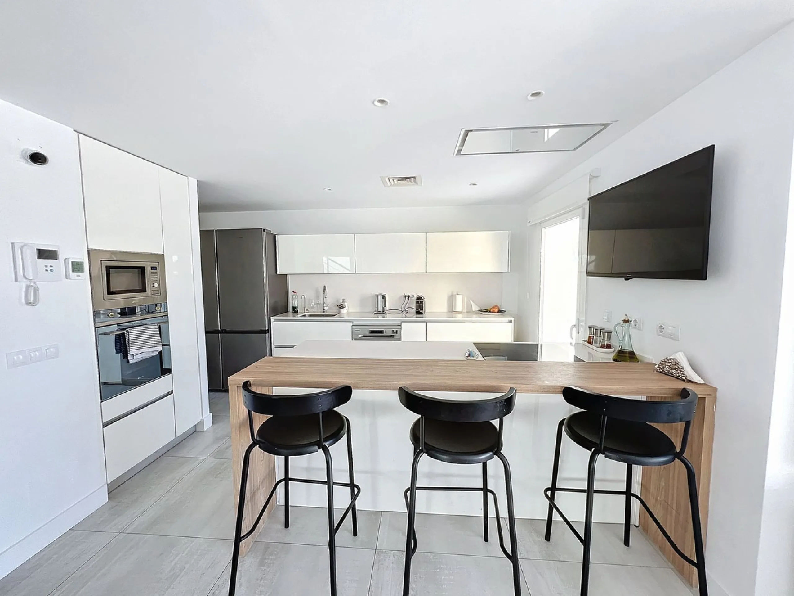 Stunning Contemporary Villa in Big Blue Villas, Benalmádena – Coastal Luxury at Its Best