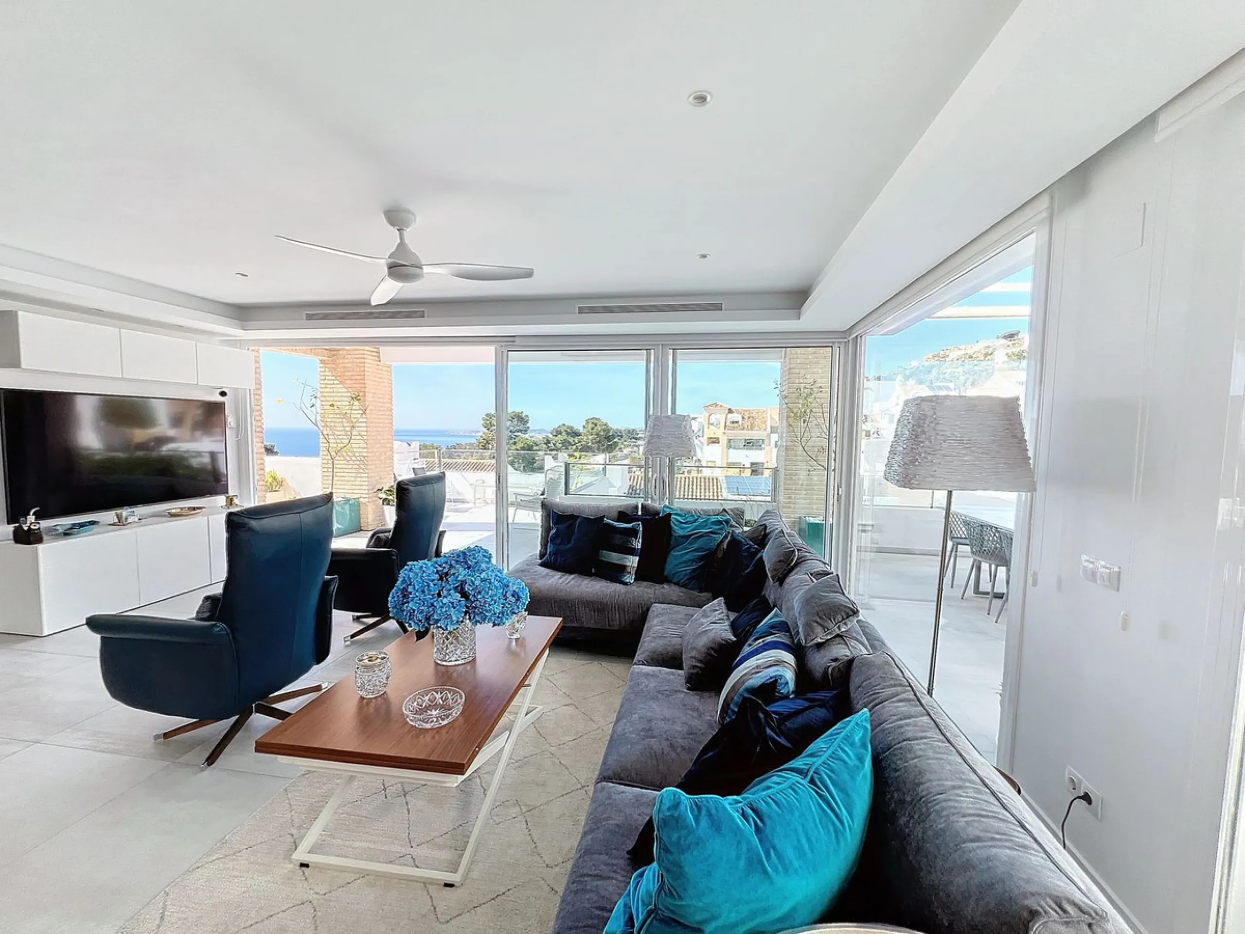 Stunning Contemporary Villa in Big Blue Villas, Benalmádena – Coastal Luxury at Its Best