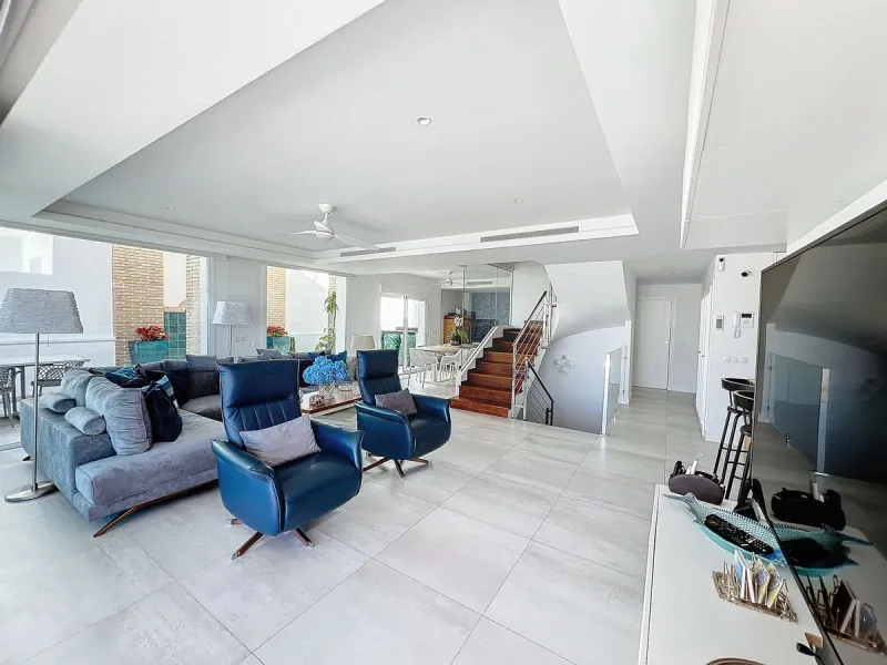 Stunning Contemporary Villa in Big Blue Villas, Benalmádena – Coastal Luxury at Its Best