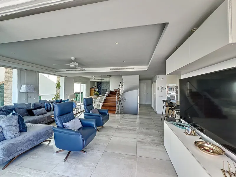 Stunning Contemporary Villa in Big Blue Villas, Benalmádena – Coastal Luxury at Its Best