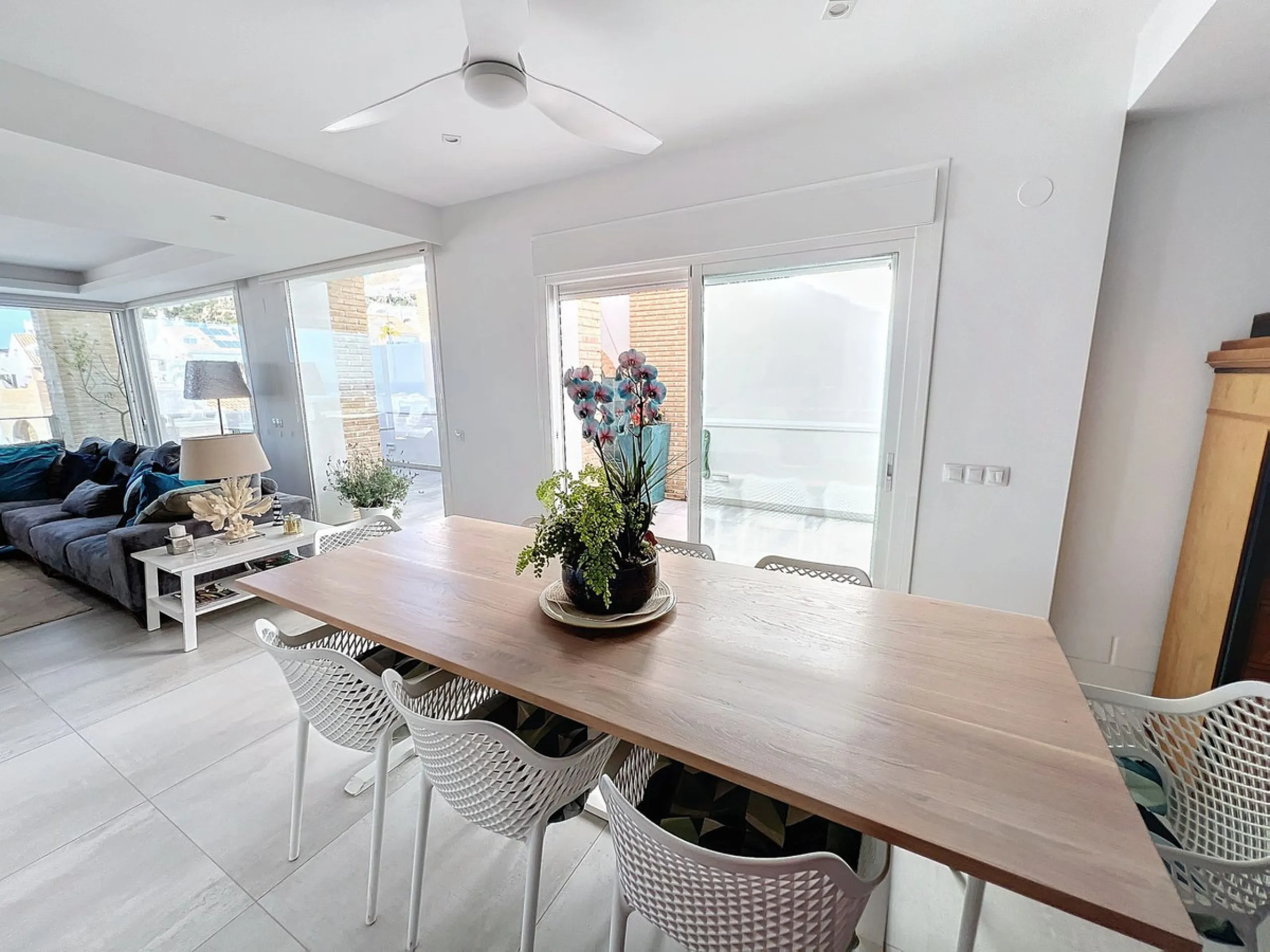 Stunning Contemporary Villa in Big Blue Villas, Benalmádena – Coastal Luxury at Its Best