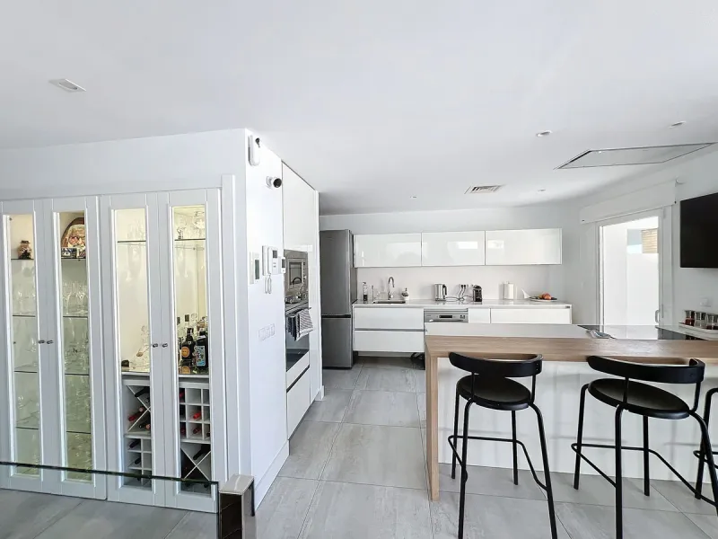 Stunning Contemporary Villa in Big Blue Villas, Benalmádena – Coastal Luxury at Its Best