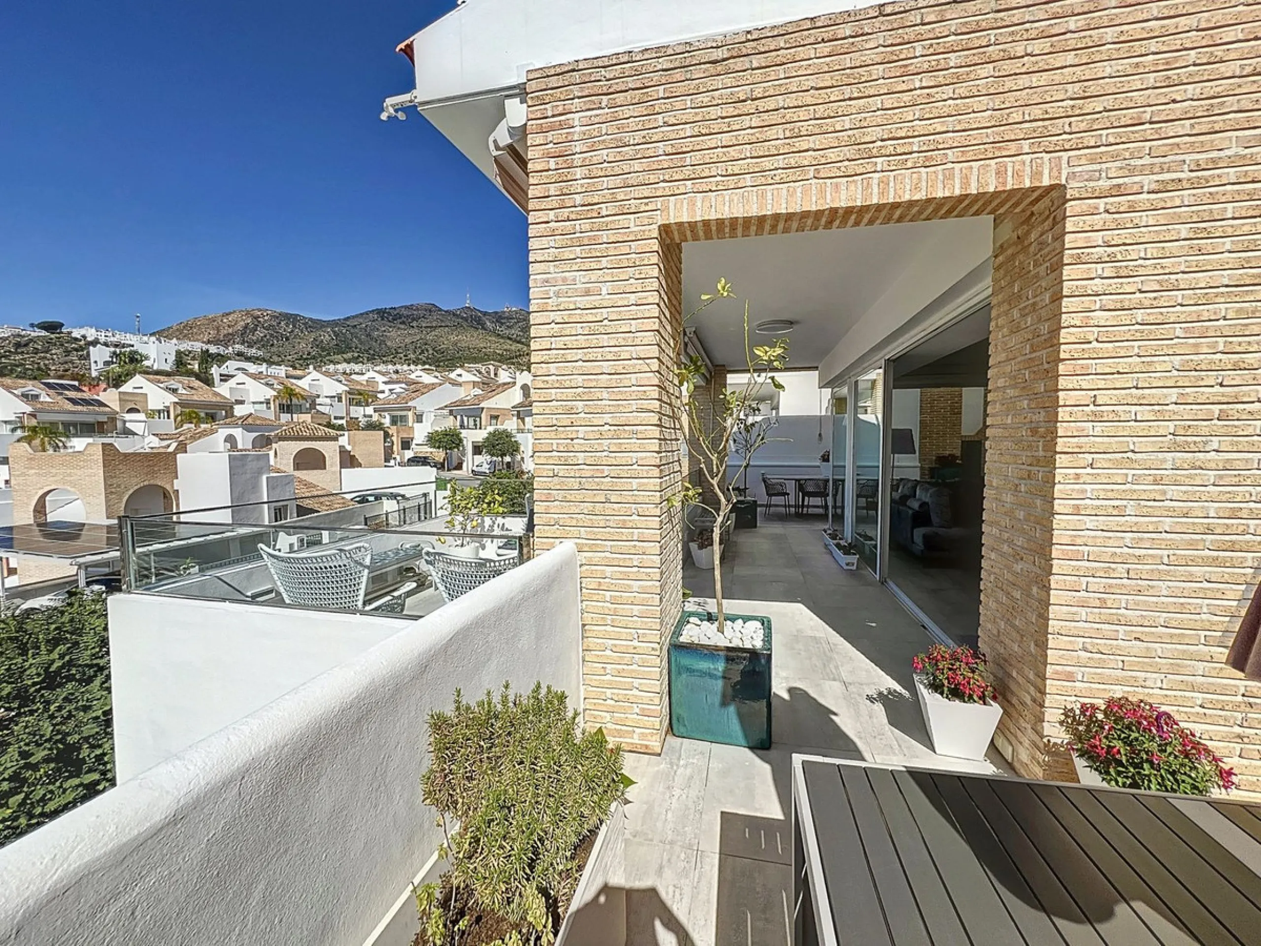 Stunning Contemporary Villa in Big Blue Villas, Benalmádena – Coastal Luxury at Its Best