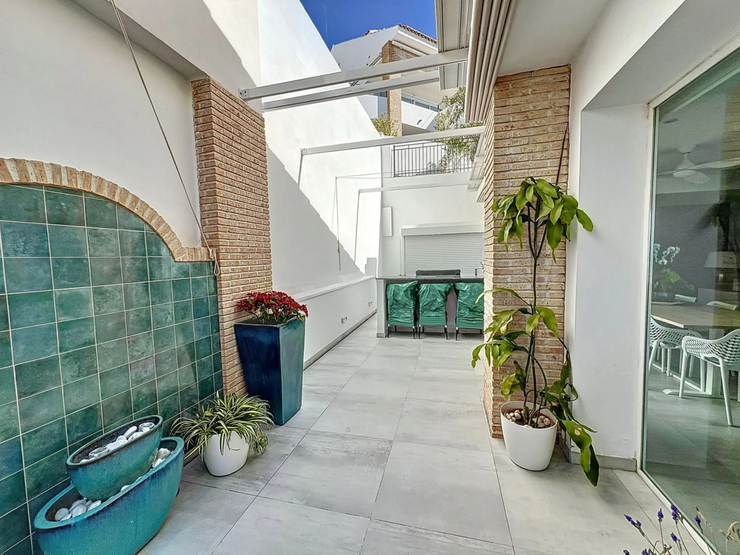 Stunning Contemporary Villa in Big Blue Villas, Benalmádena – Coastal Luxury at Its Best