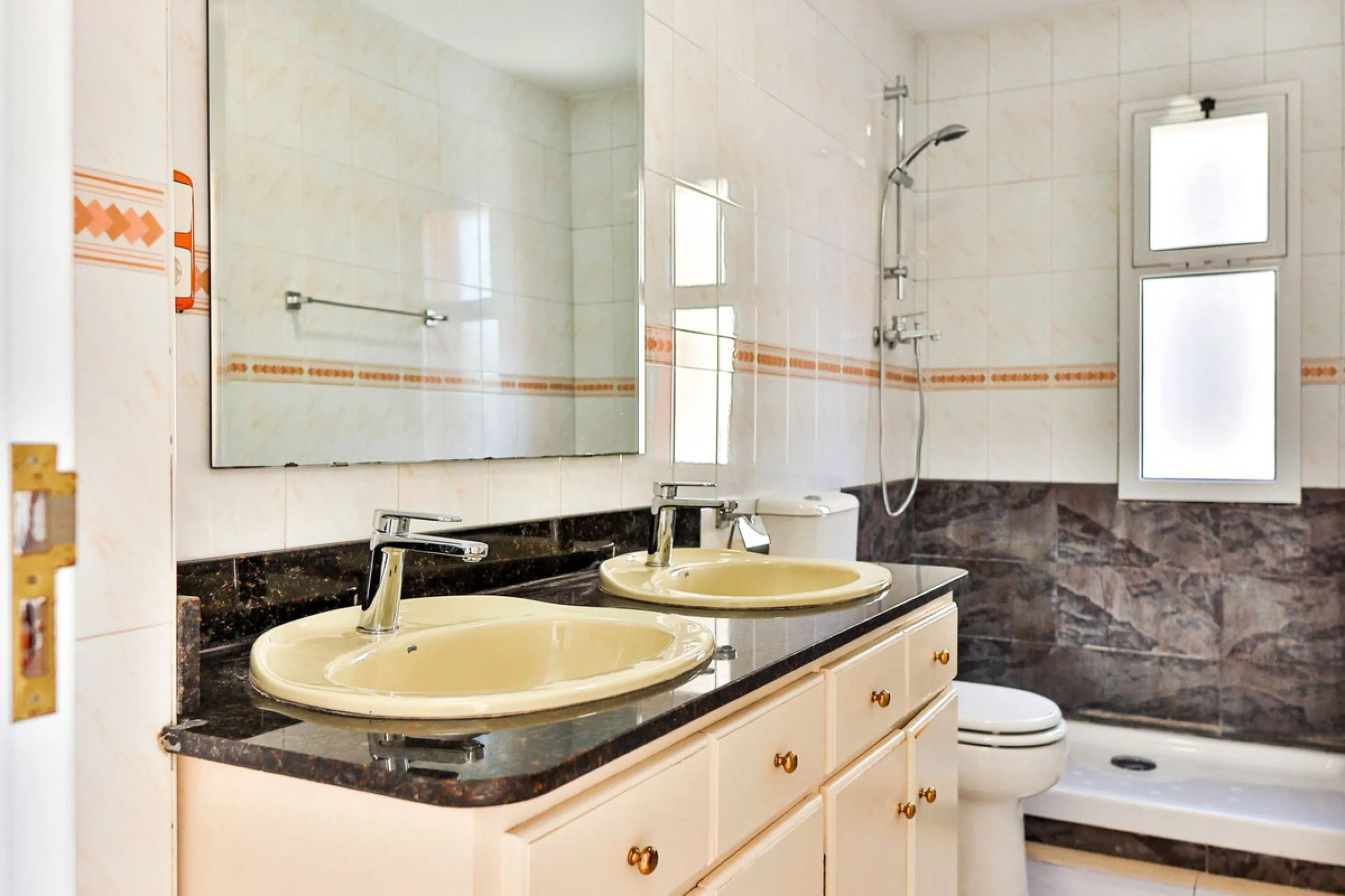 End-townhouse in Las Lagunas, Mijas