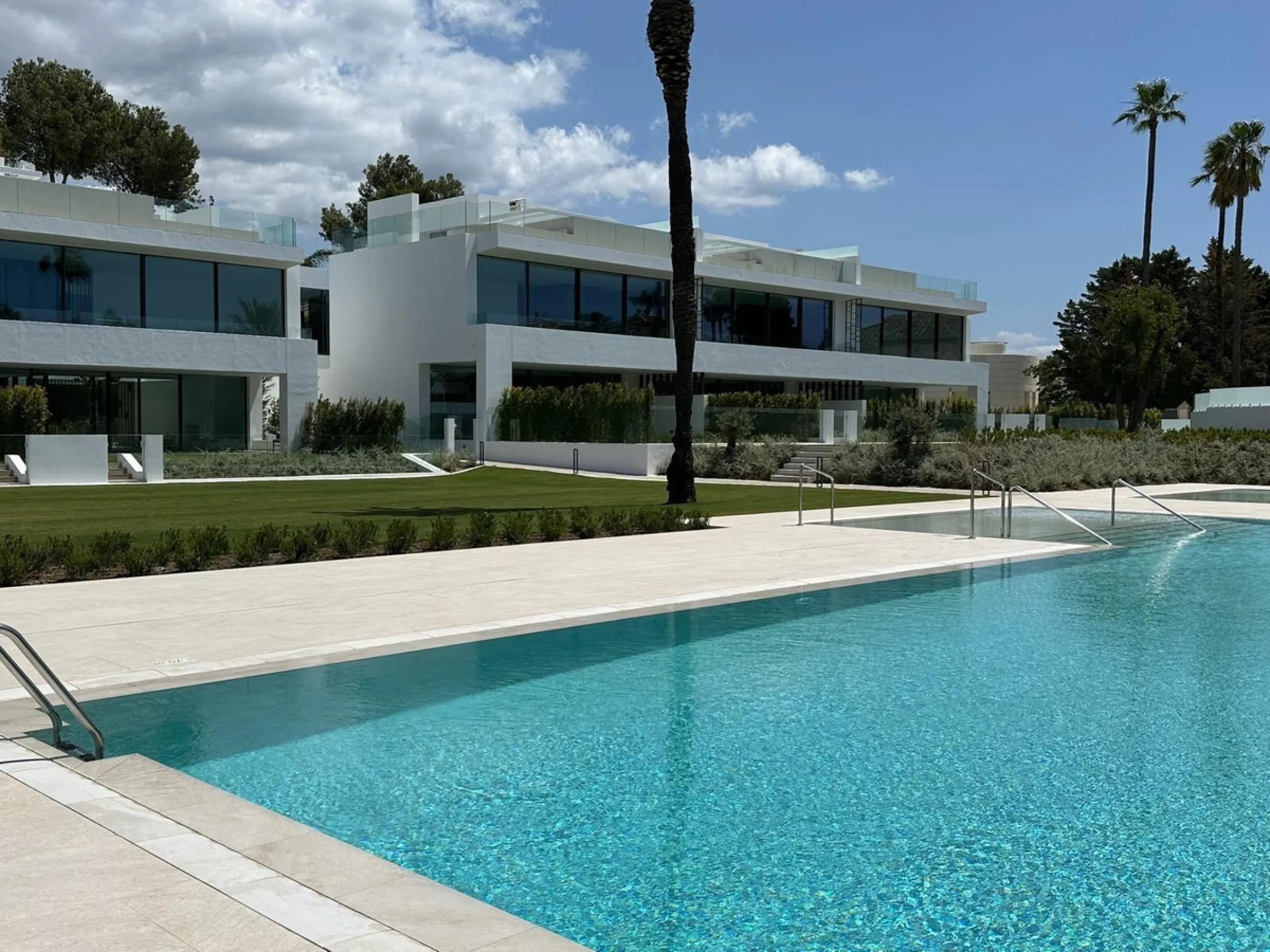 Brand new Villa located in a heart of Nueva Andalucia, Marbella.