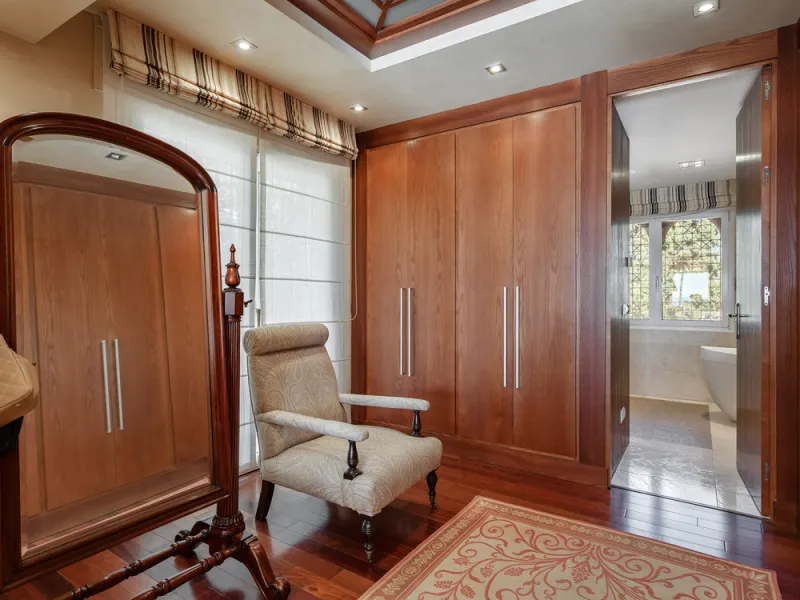House - Detached Villa в продаже в Estepona, Málaga. В доме 8 спален и 10 ванных комнат. Площадь дома 1013 м². Площадь участка 5039 м²