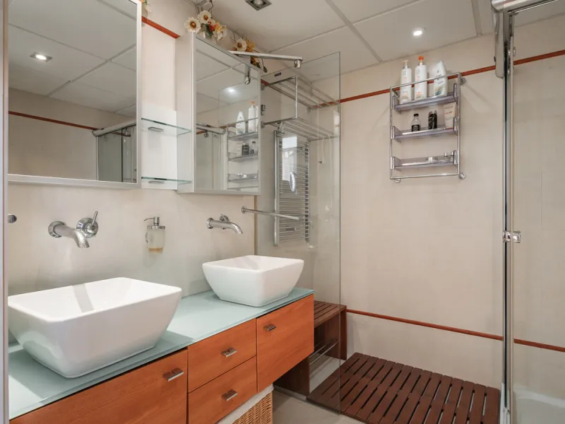 House - Detached Villa в продаже в Estepona, Málaga. В доме 8 спален и 10 ванных комнат. Площадь дома 1013 м². Площадь участка 5039 м²