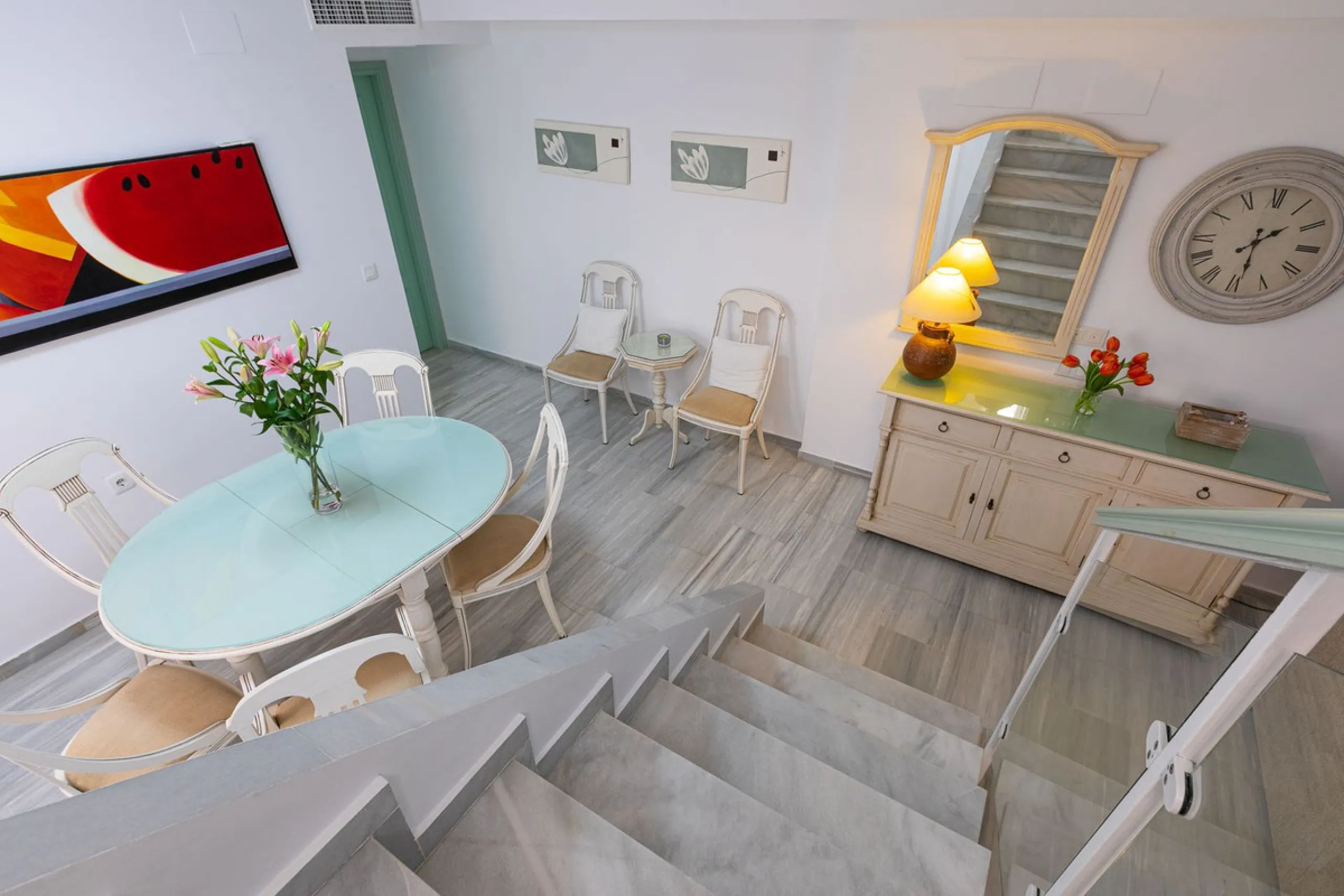 House - Semi-Detached House в продаже в Marbella, Málaga. В доме 4 спален и 3 ванных комнат. Площадь дома 171 м². Площадь участка 215 м²