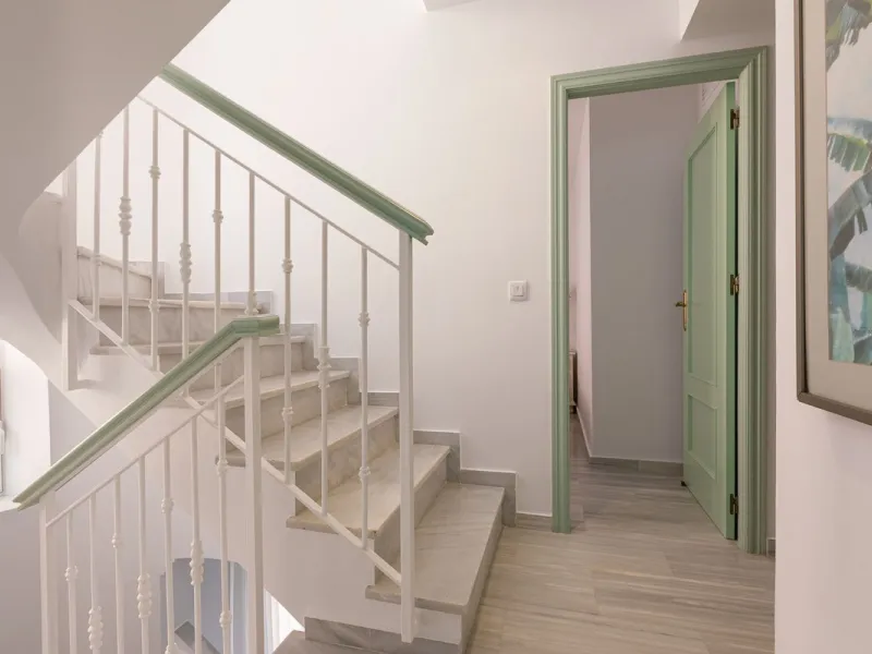 House - Semi-Detached House в продаже в Marbella, Málaga. В доме 4 спален и 3 ванных комнат. Площадь дома 171 м². Площадь участка 215 м²