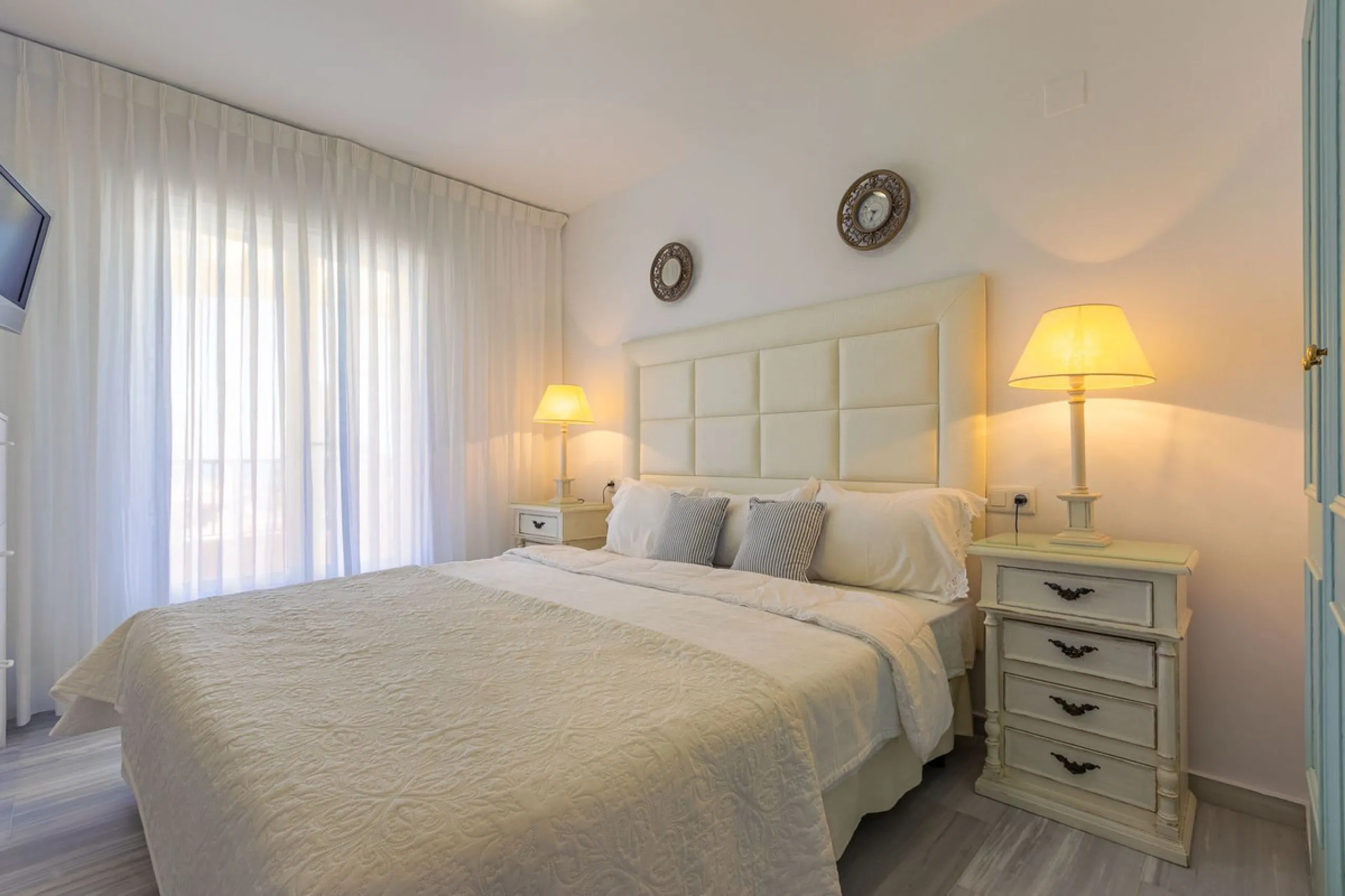 House - Semi-Detached House в продаже в Marbella, Málaga. В доме 4 спален и 3 ванных комнат. Площадь дома 171 м². Площадь участка 215 м²