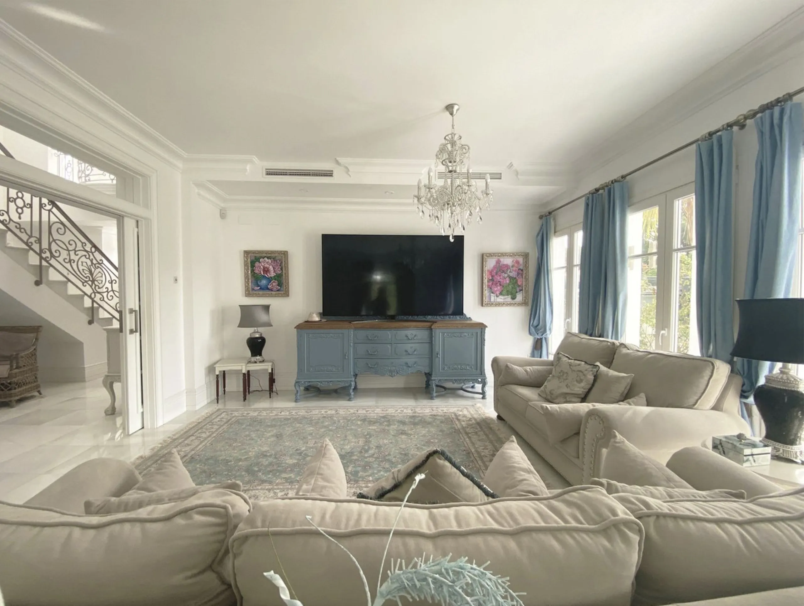MAGNIFICENT VILLA OF EXCELLENT QUALITIES IN PACO CANTOS AREA (MARBELLLA)!!!