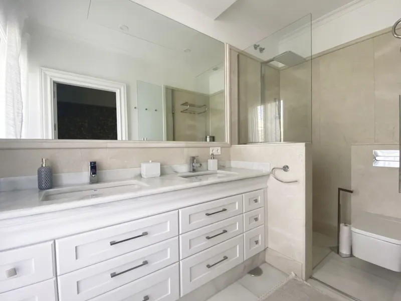 MAGNIFICENT VILLA OF EXCELLENT QUALITIES IN PACO CANTOS AREA (MARBELLLA)!!!