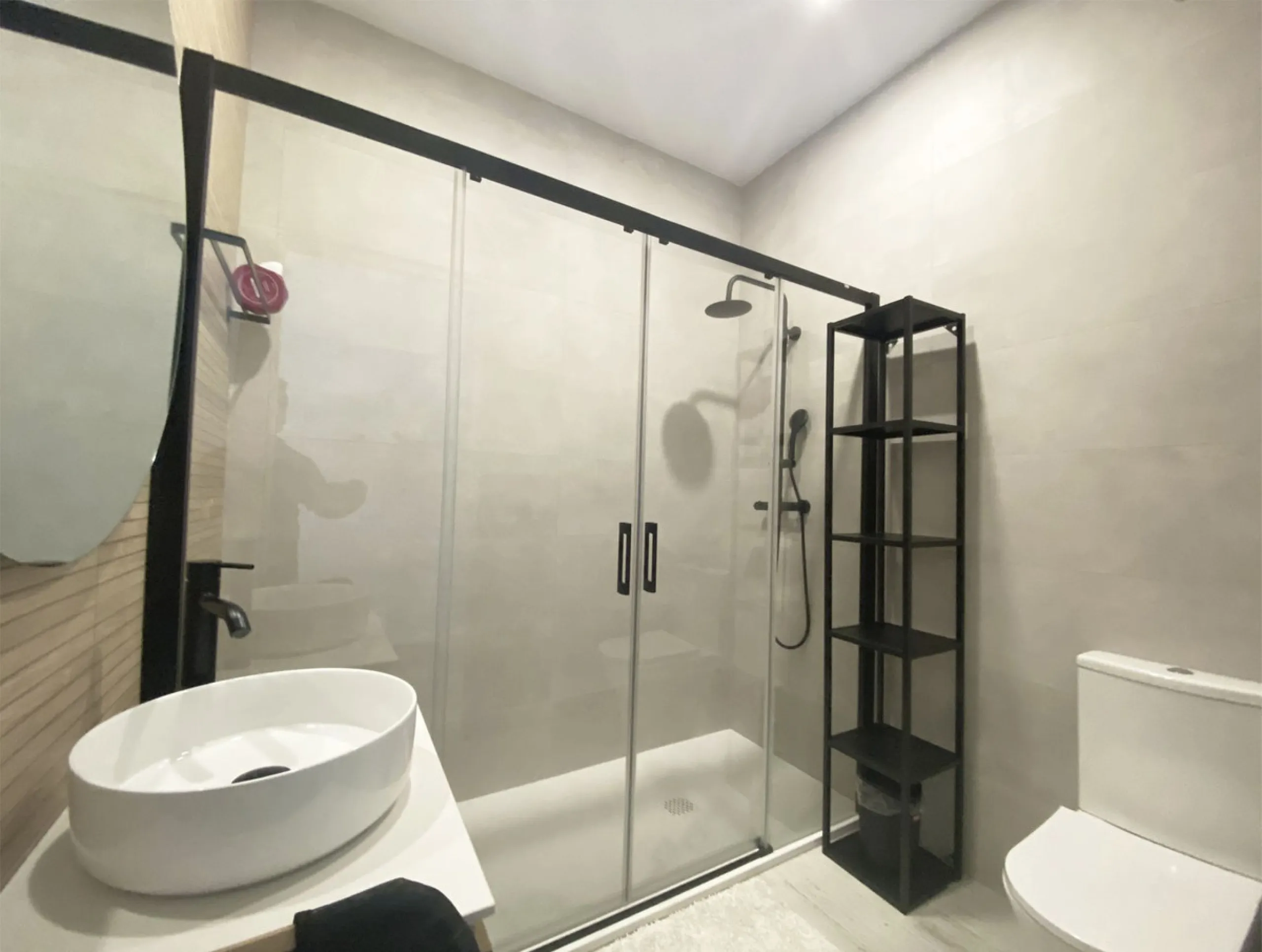 MAGNIFICENT VILLA OF EXCELLENT QUALITIES IN PACO CANTOS AREA (MARBELLLA)!!!