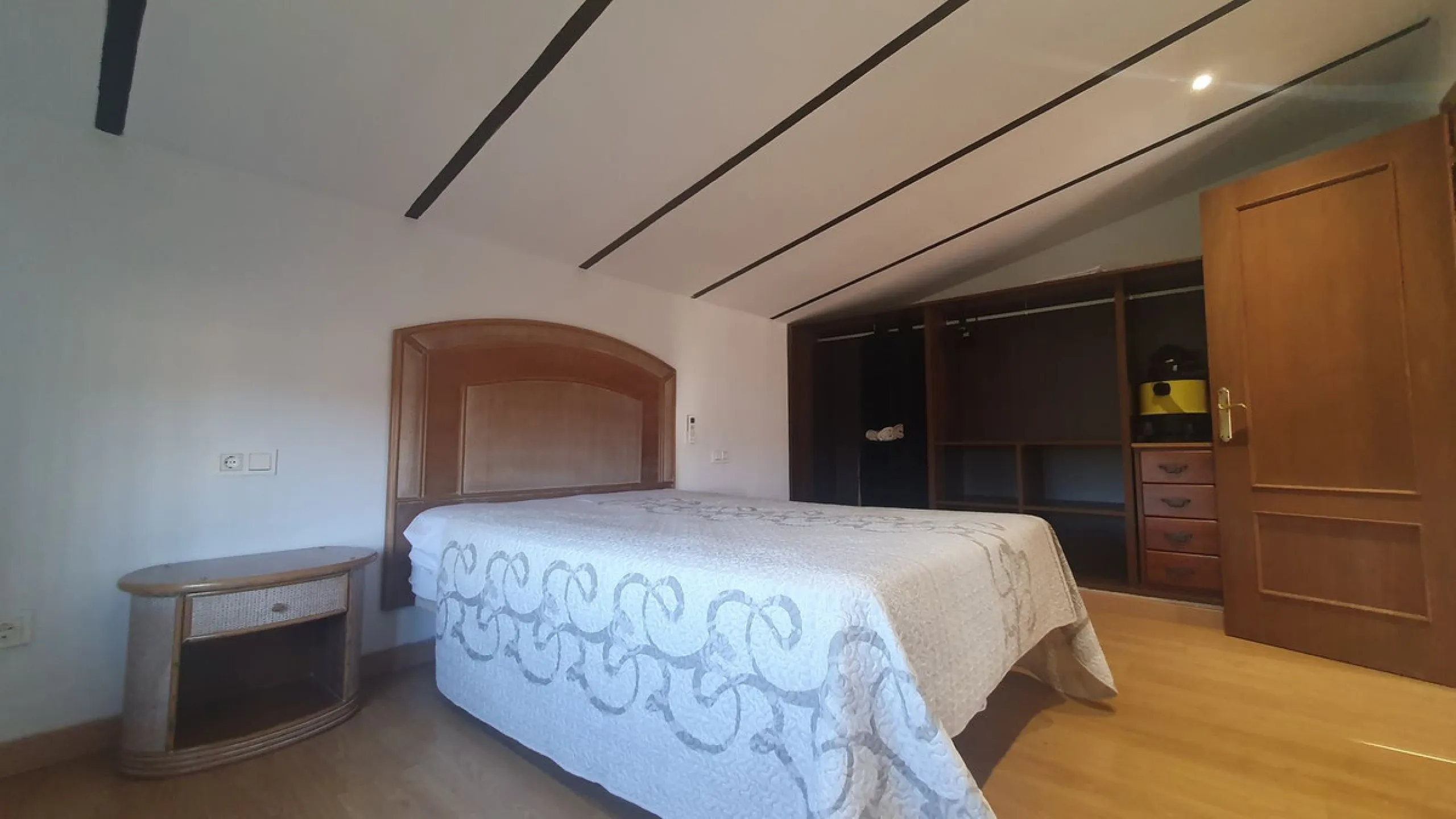 House - Finca - Cortijo в продаже в Coín, Málaga. В доме 3 спален и 2 ванных комнат. Площадь дома 70 м². Площадь участка 929 м²
