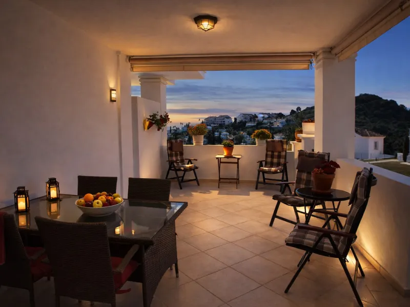 Apartment - Middle Floor Apartment в продаже в Marbella, Málaga. В доме 2 спален и 4 ванных комнат. Площадь дома 154 м²
