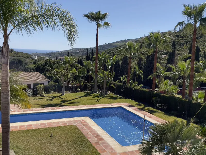 Unique property for sale in Frigiliana countryside.