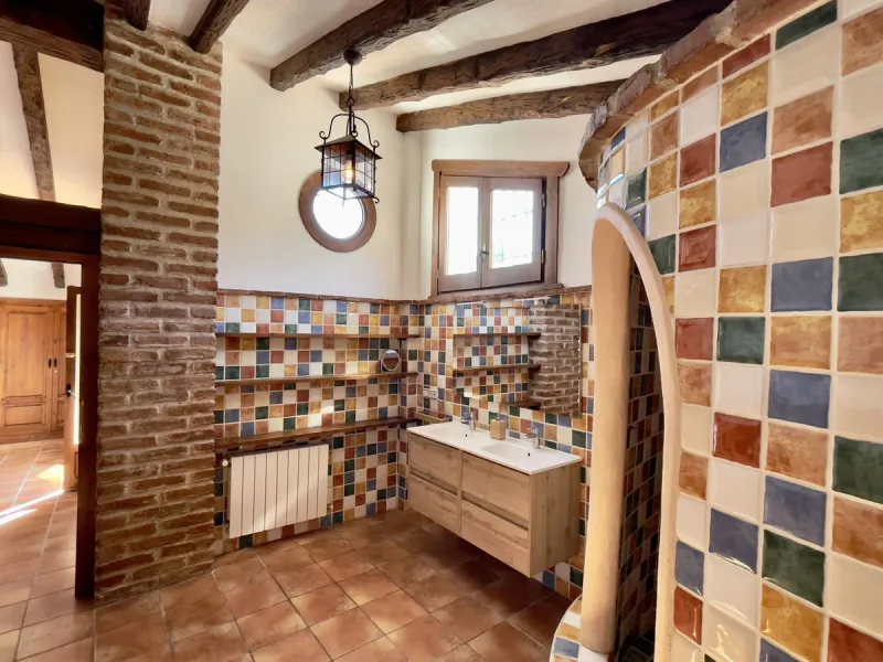 Unique property for sale in Frigiliana countryside.