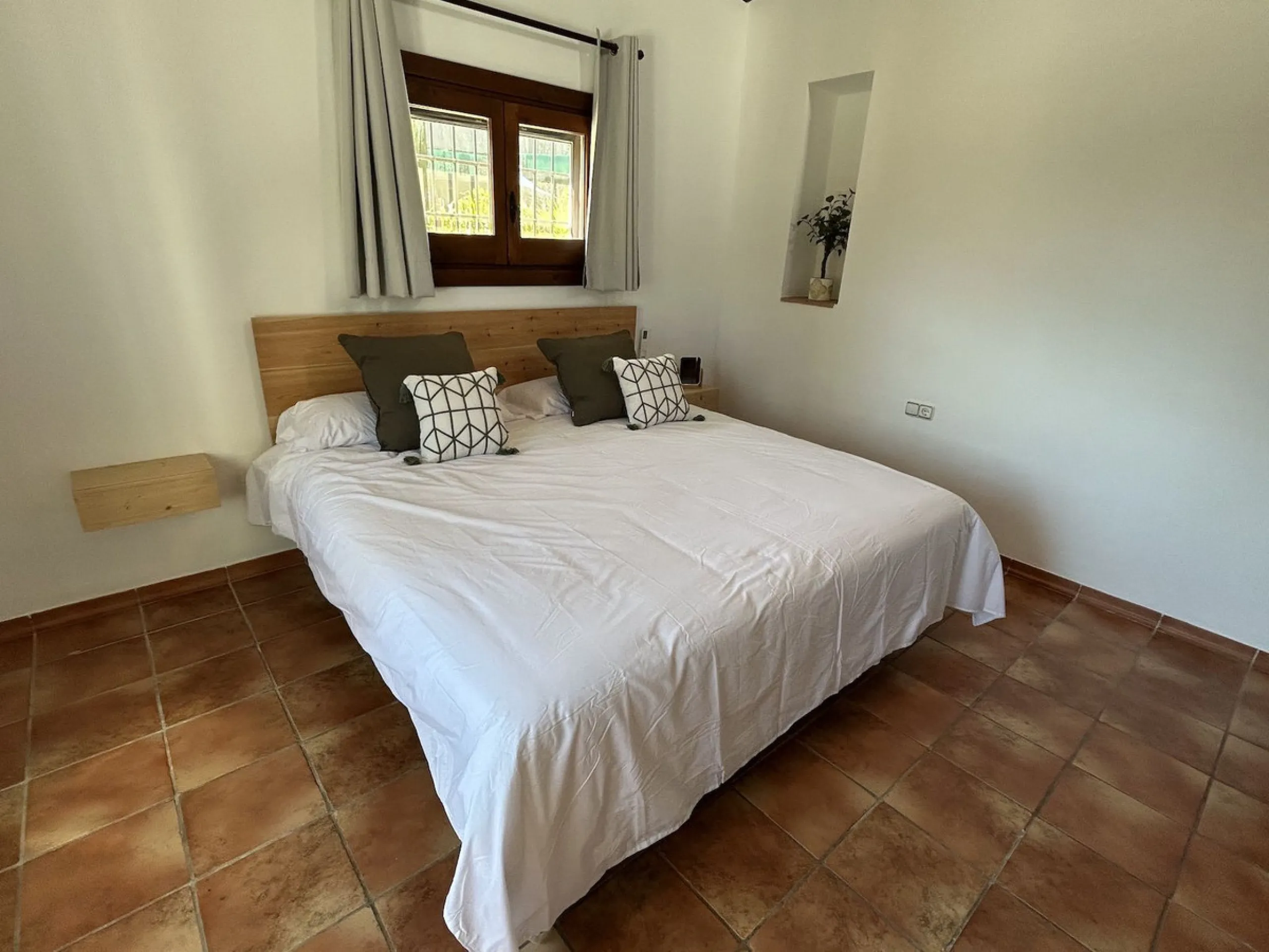 Unique property for sale in Frigiliana countryside.