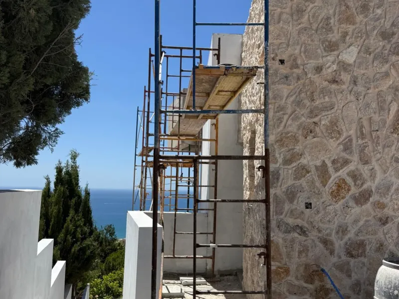 CONSTRUCTION IS NEARING COMPLETION! Luxury Villa with panoramic Sea View - finished in Q1 of 2026.