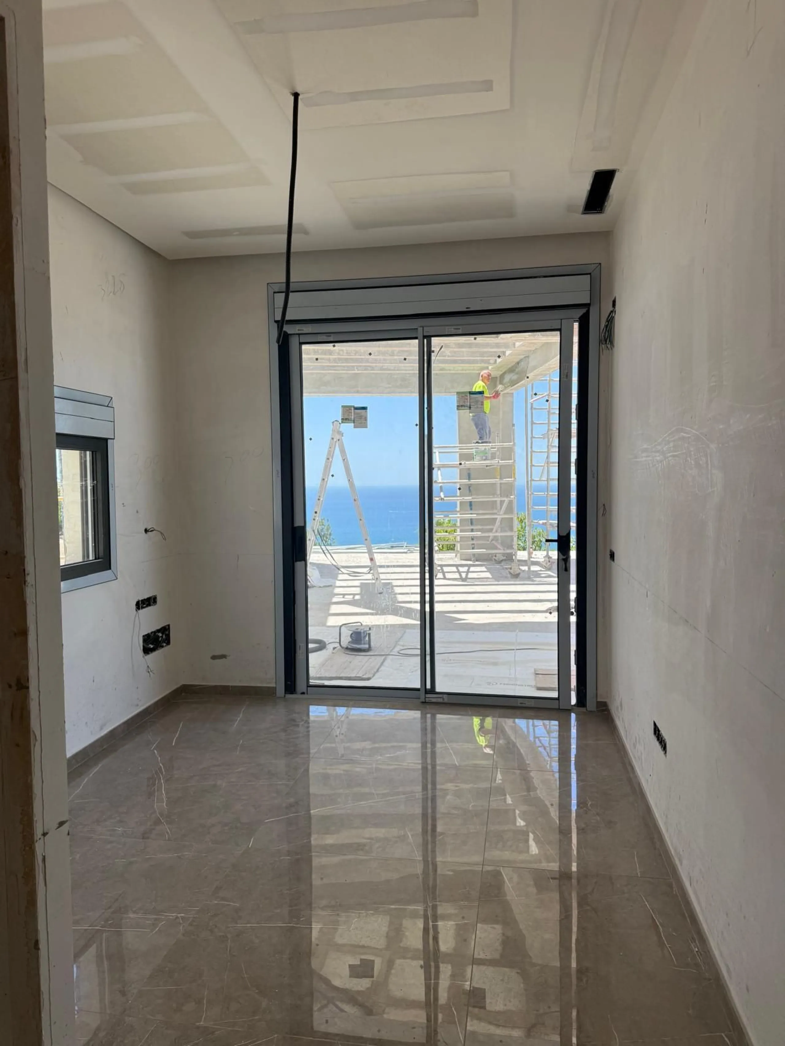 CONSTRUCTION IS NEARING COMPLETION! Luxury Villa with panoramic Sea View - finished in Q1 of 2026.