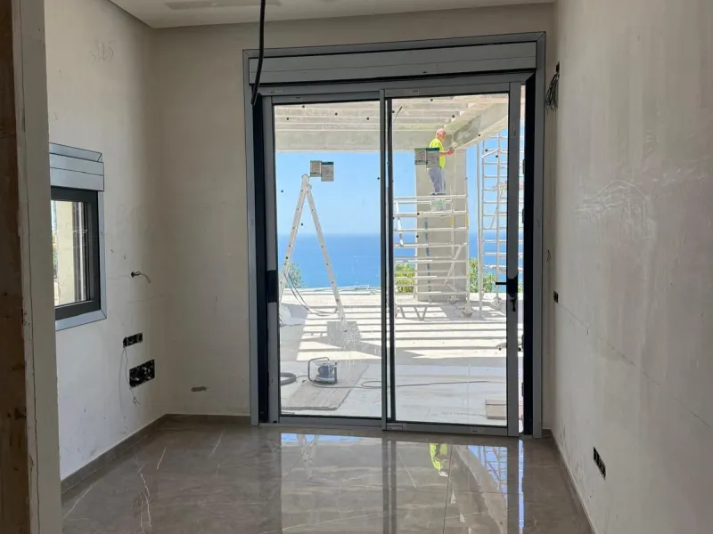 CONSTRUCTION IS NEARING COMPLETION! Luxury Villa with panoramic Sea View - finished in Q1 of 2026.
