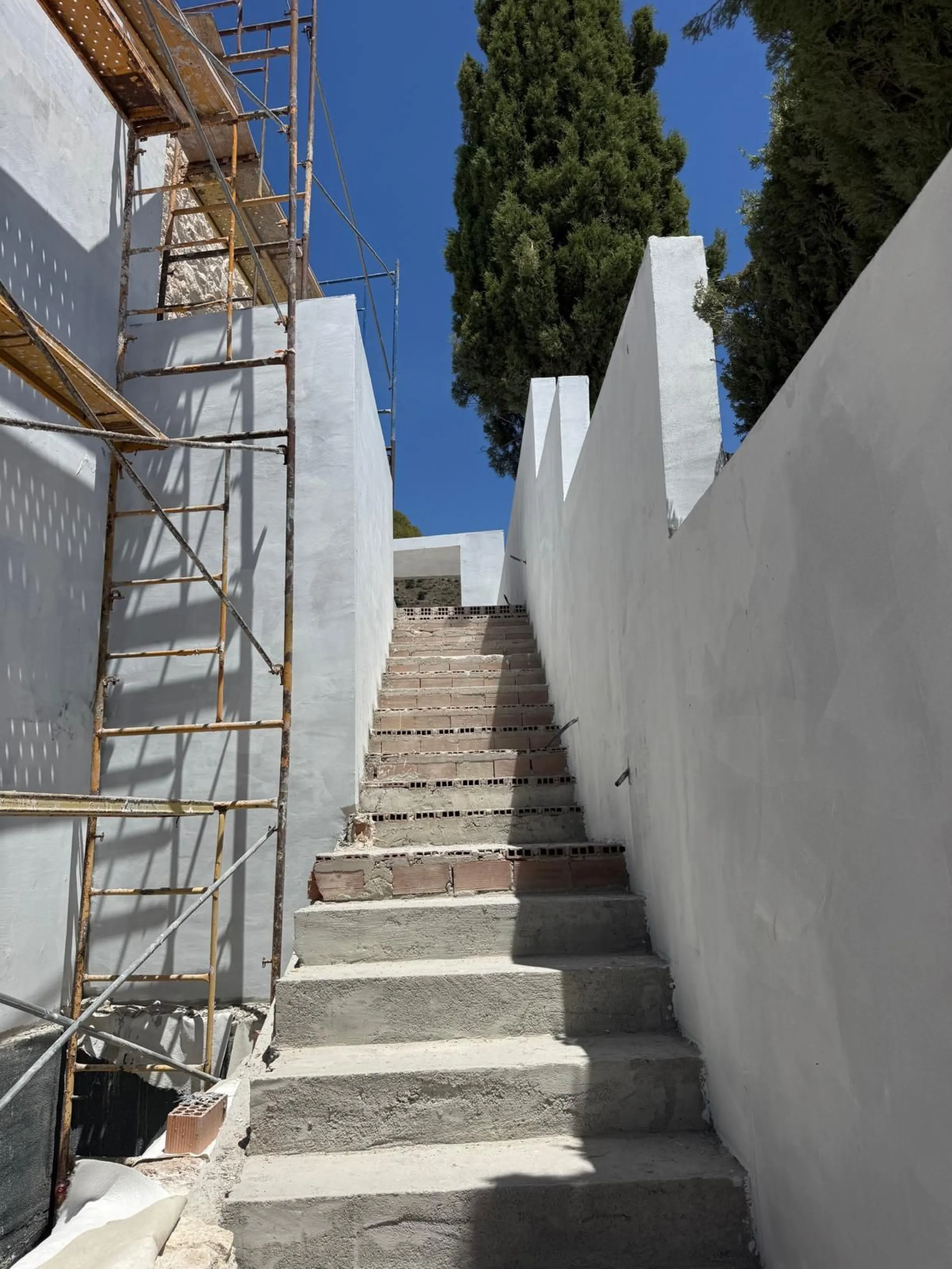 CONSTRUCTION IS NEARING COMPLETION! Luxury Villa with panoramic Sea View - finished in Q1 of 2026.