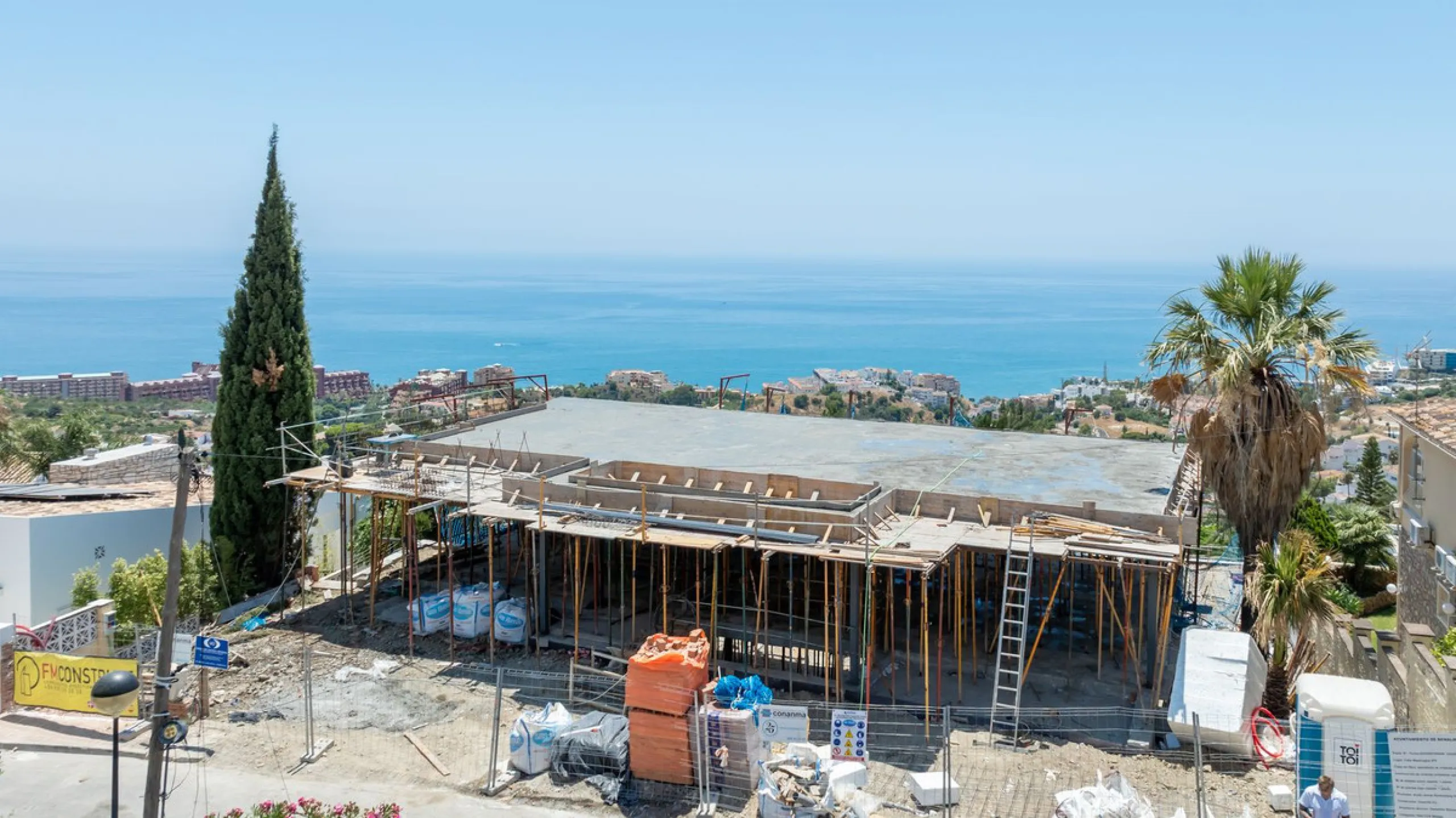 CONSTRUCTION IS NEARING COMPLETION! Luxury Villa with panoramic Sea View - finished in Q1 of 2026.
