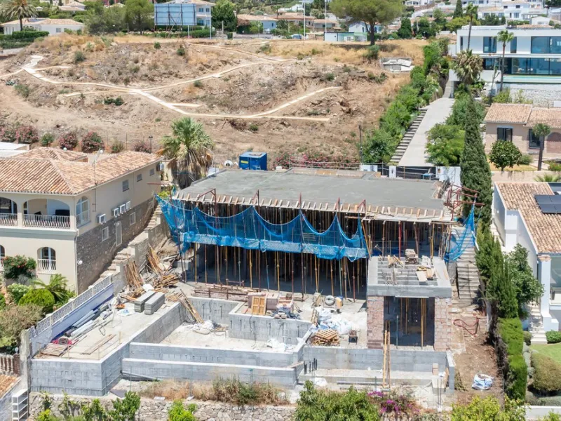 CONSTRUCTION IS NEARING COMPLETION! Luxury Villa with panoramic Sea View - finished in Q1 of 2026.