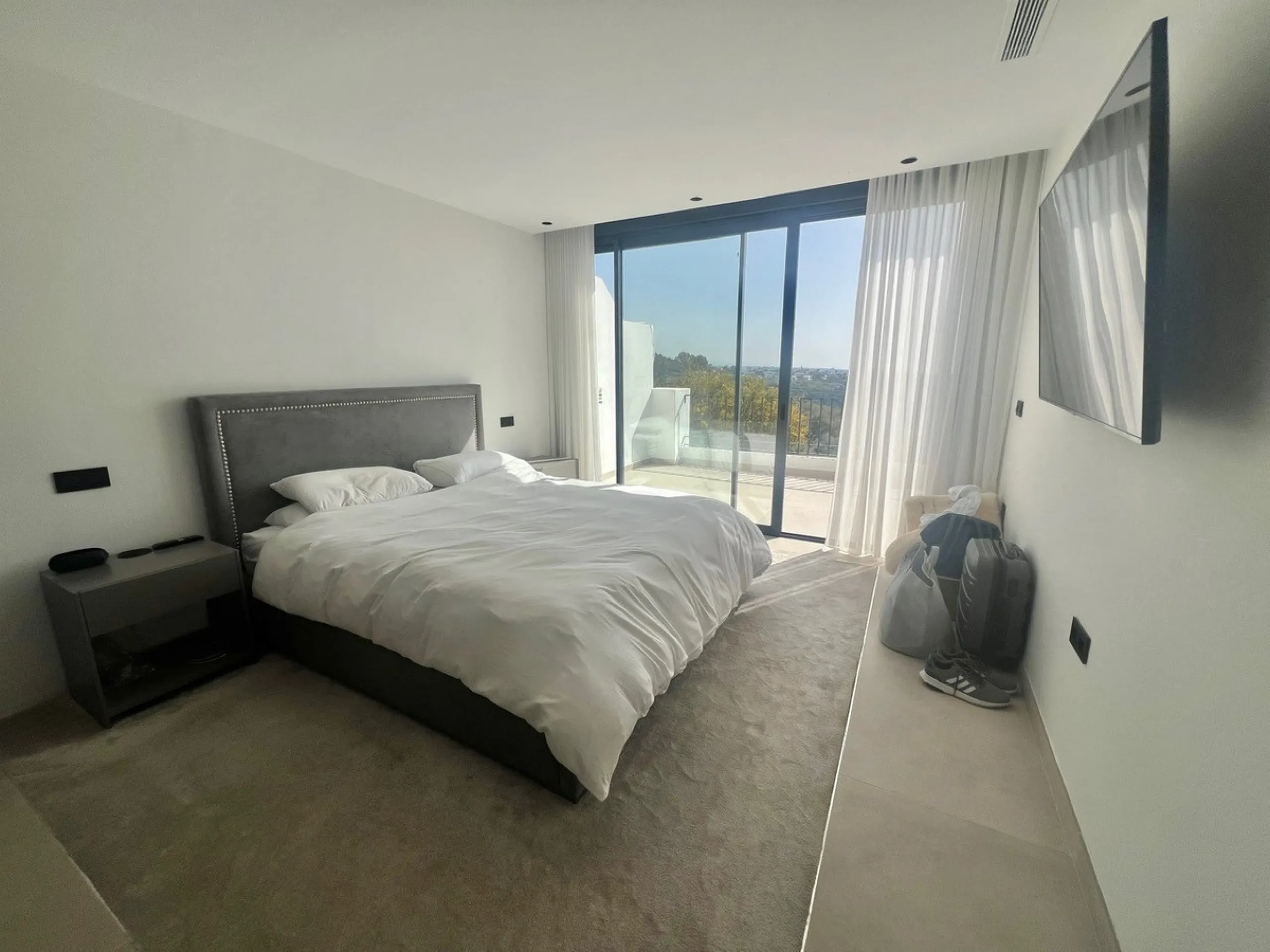 Elegant Townhouse with Stunning Views in La Quinta Golf