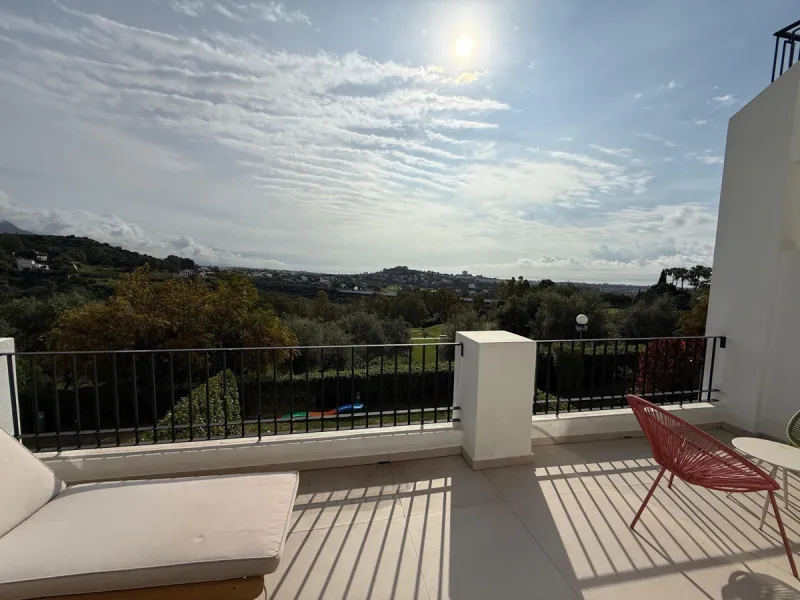 Elegant Townhouse with Stunning Views in La Quinta Golf