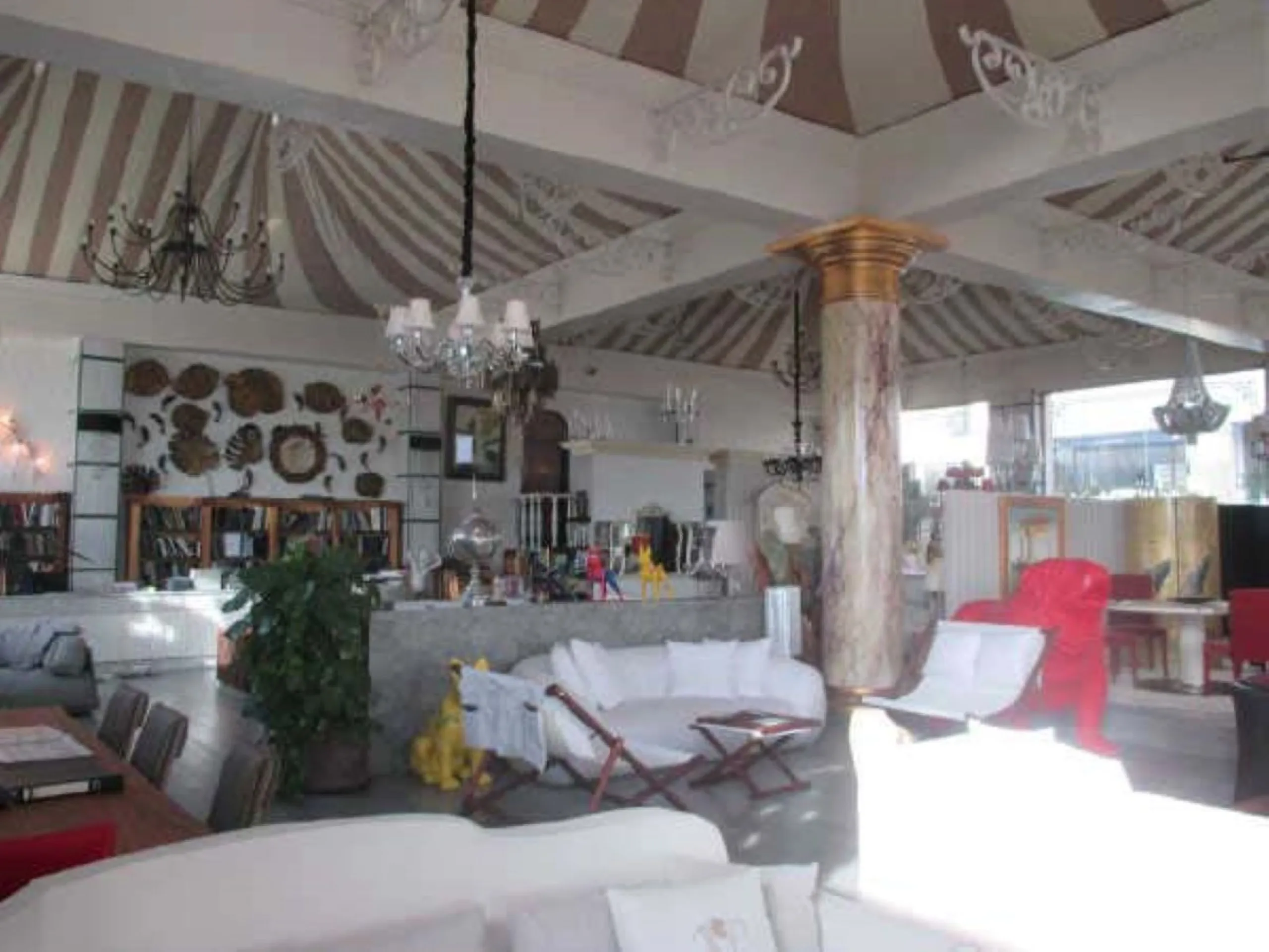 Commercial Premises, Puerto Banús, Costa del Sol.
