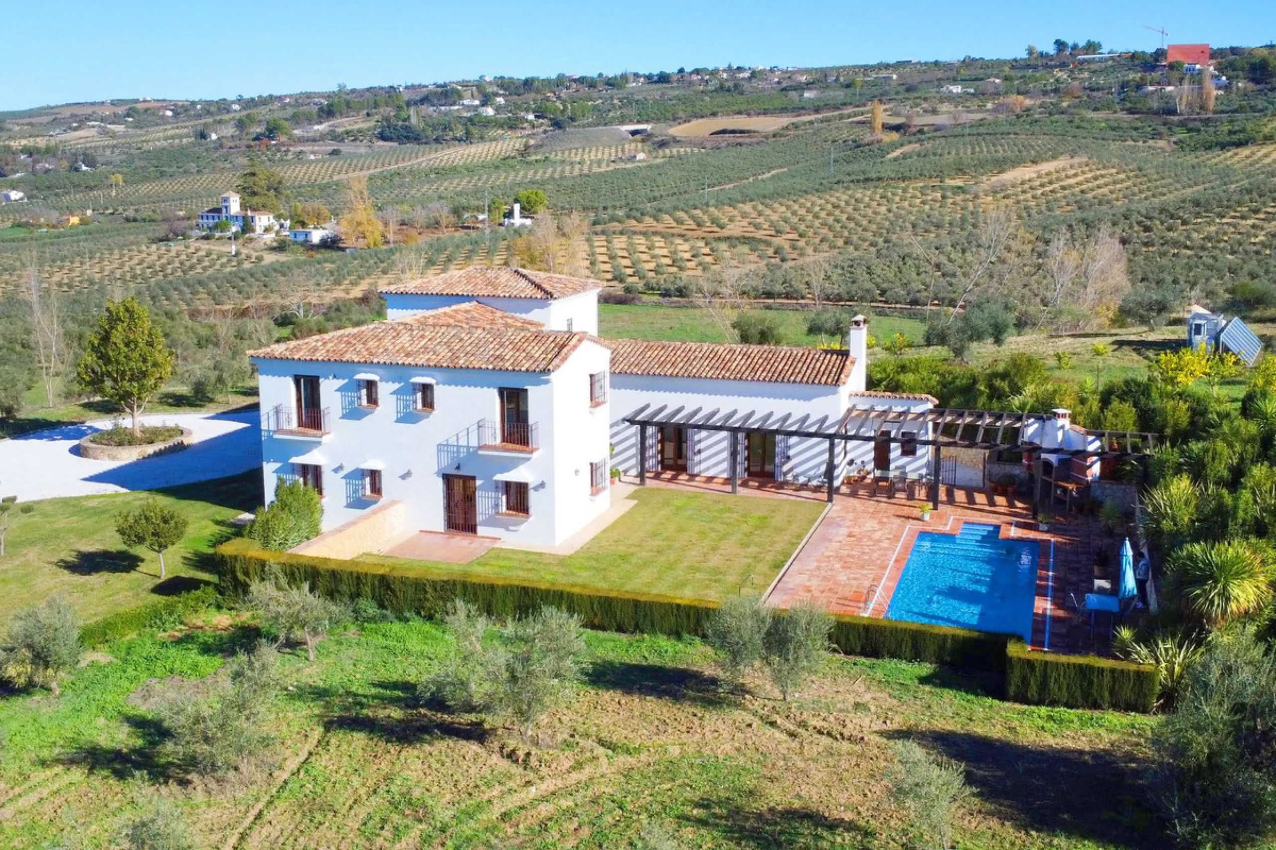 Classical Andalucian inspired country villa situated within the much sort after area of Llano del Cruz just 5 minutes drive outside the vibrant and historic town of Ronda , Southern Spain.