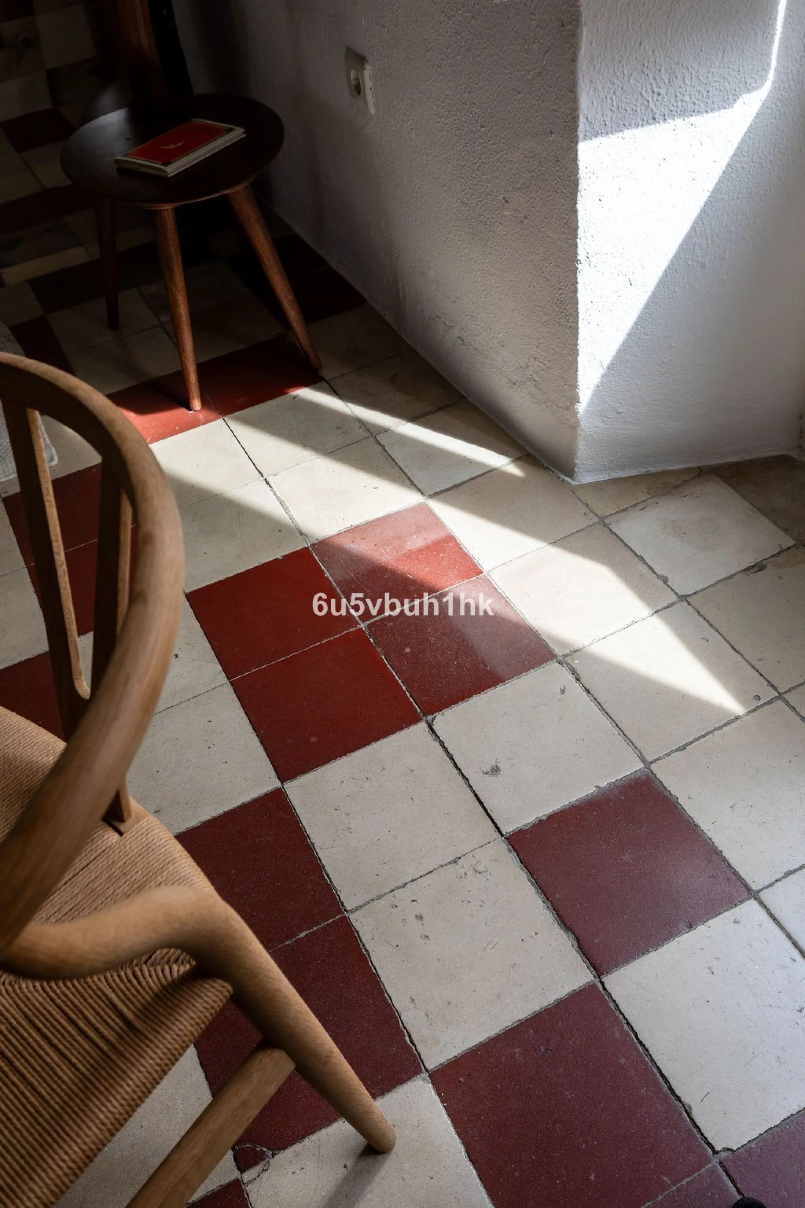 Hidden within the historic streets of central Málaga, this remarkable courtyard house captures a way of living that has shaped Mediterranean homes for centuries.