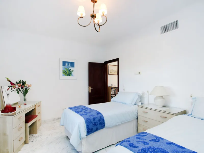 Classical Andalucian inspired country villa situated within the much sort after area of Llano del Cruz just 5 minutes drive outside the vibrant and historic town of Ronda , Southern Spain.