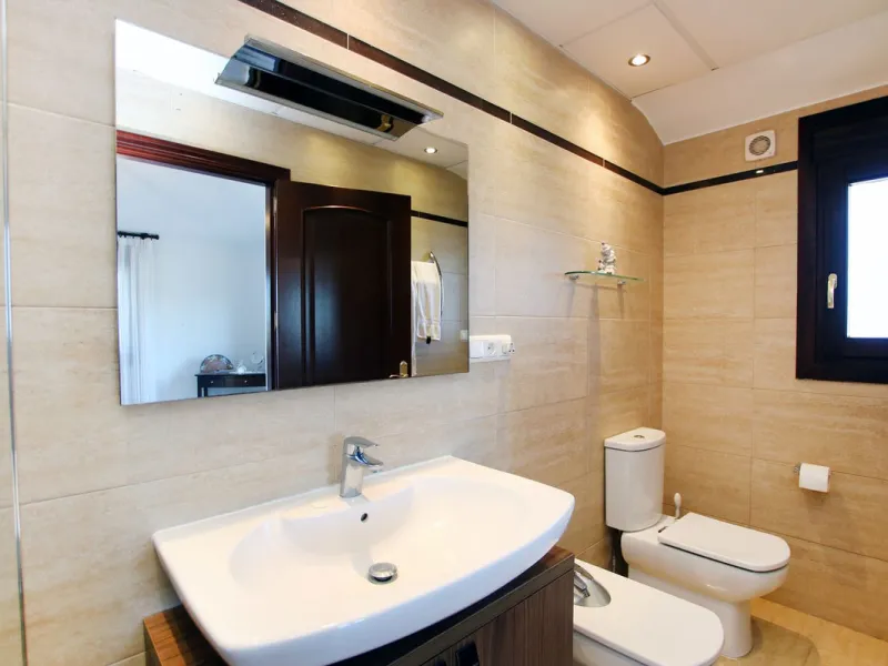 Classical Andalucian inspired country villa situated within the much sort after area of Llano del Cruz just 5 minutes drive outside the vibrant and historic town of Ronda , Southern Spain.