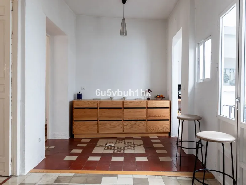 Hidden within the historic streets of central Málaga, this remarkable courtyard house captures a way of living that has shaped Mediterranean homes for centuries.