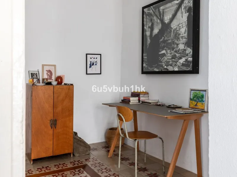 Hidden within the historic streets of central Málaga, this remarkable courtyard house captures a way of living that has shaped Mediterranean homes for centuries.
