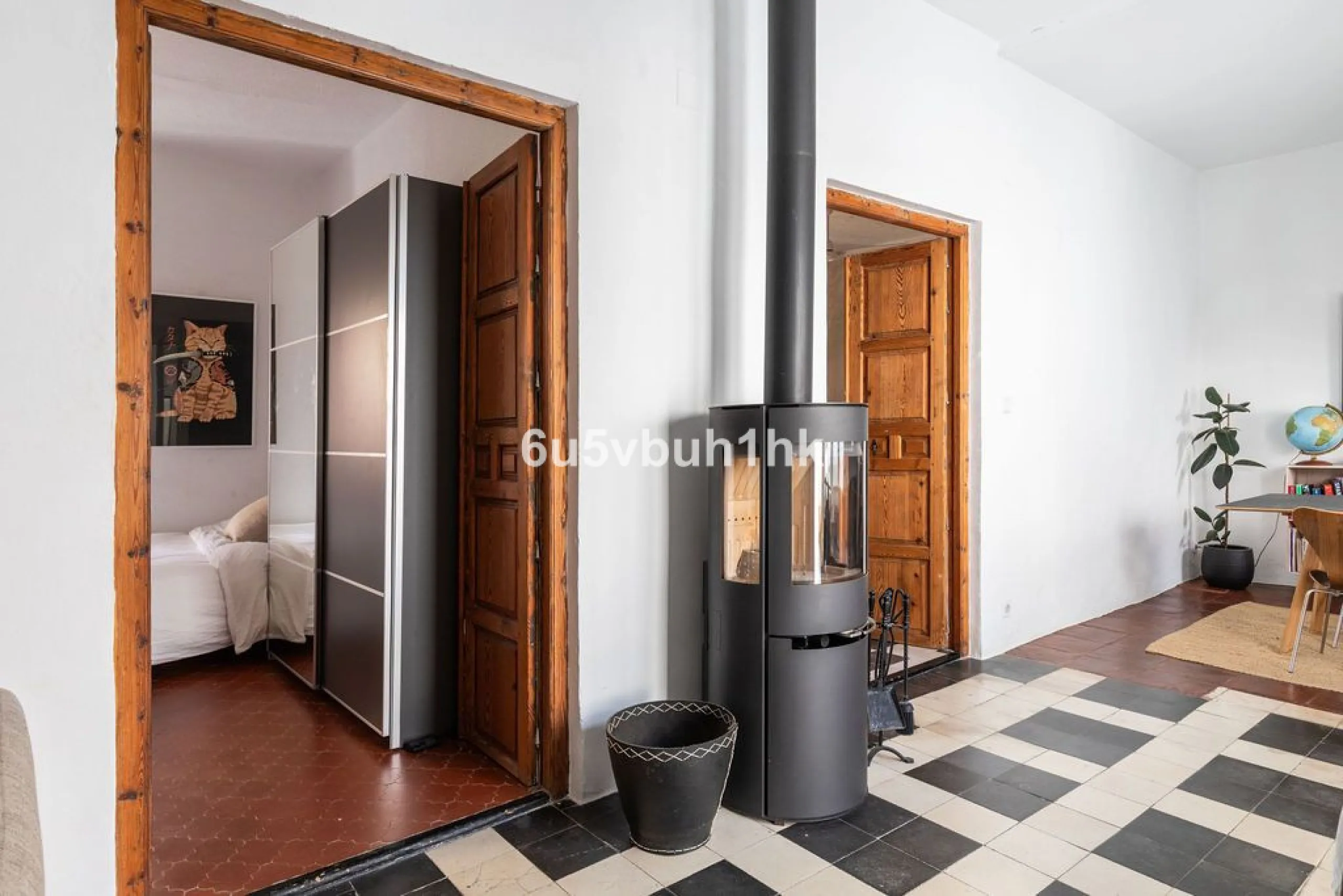 Hidden within the historic streets of central Málaga, this remarkable courtyard house captures a way of living that has shaped Mediterranean homes for centuries.
