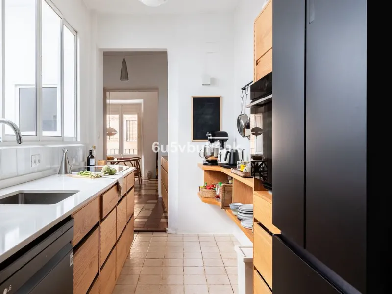 Hidden within the historic streets of central Málaga, this remarkable courtyard house captures a way of living that has shaped Mediterranean homes for centuries.