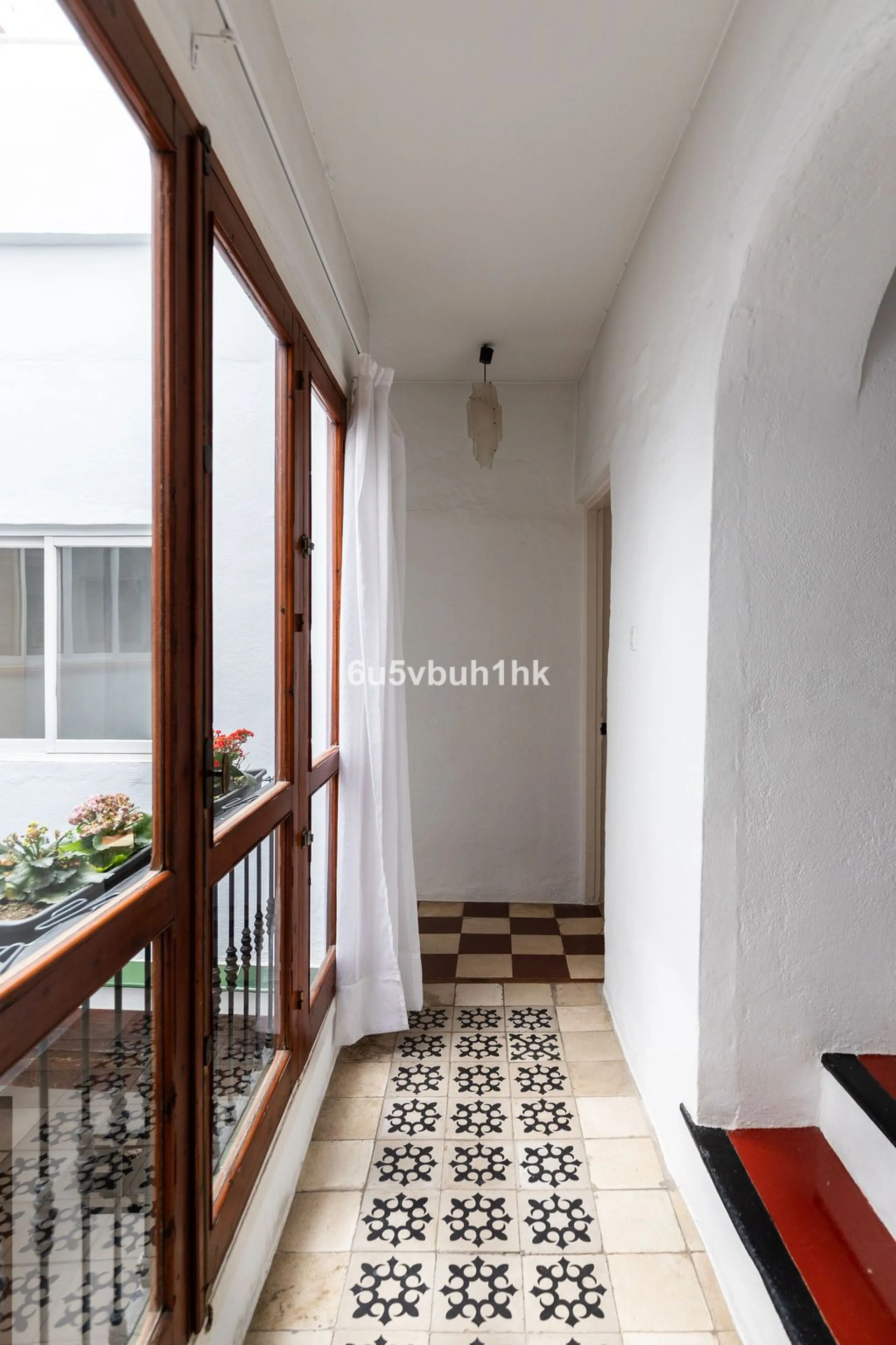 Hidden within the historic streets of central Málaga, this remarkable courtyard house captures a way of living that has shaped Mediterranean homes for centuries.