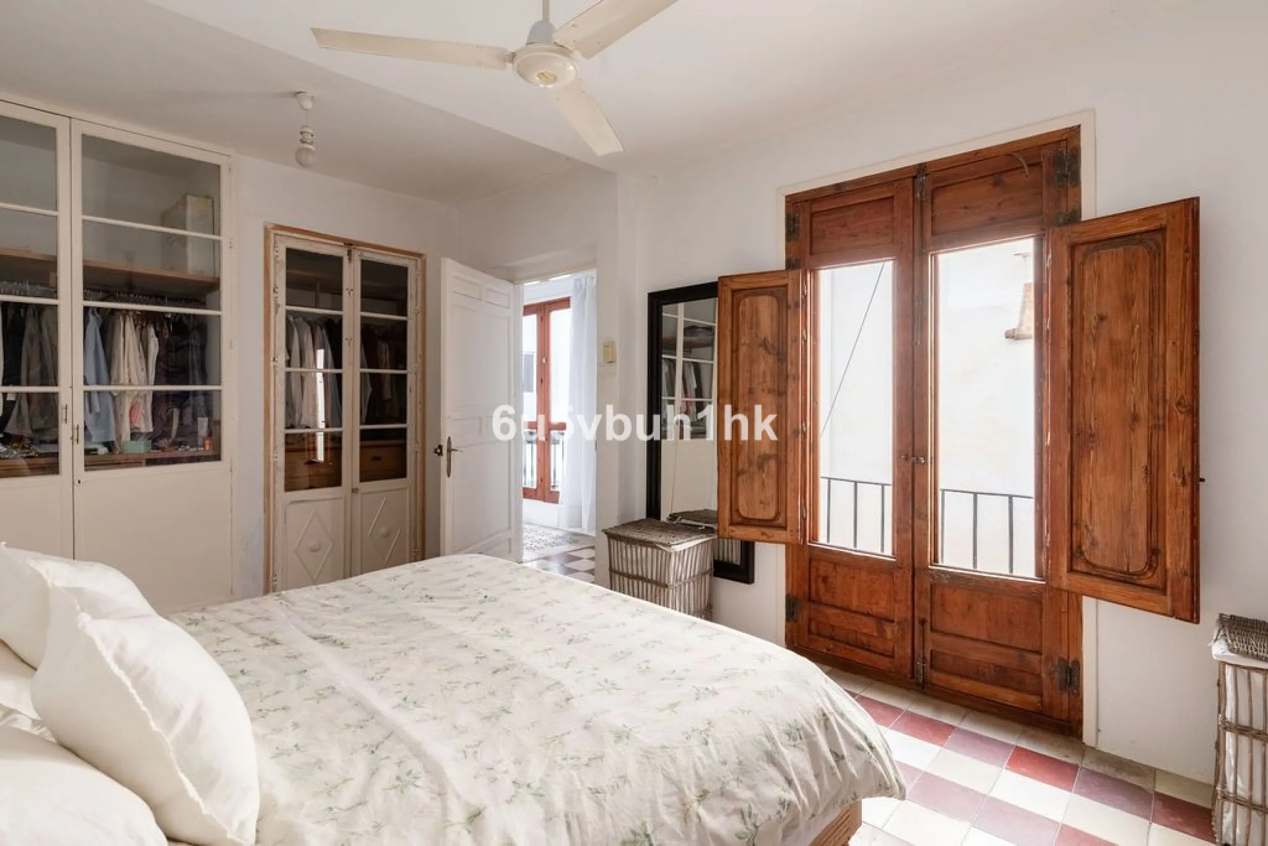 Hidden within the historic streets of central Málaga, this remarkable courtyard house captures a way of living that has shaped Mediterranean homes for centuries.