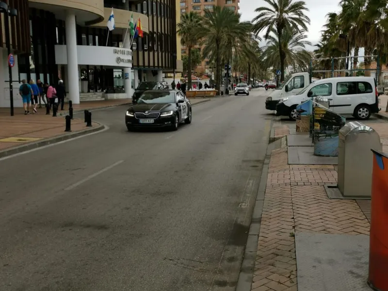 Calling all investors!!!!!! This is a once in a lifetime opportunity to acquire a highly sort after plot right in the heart of Fuengirola, just behind the Hotel El Puerto on the Paseo Maritimo in the area know as "Fish Alley". The plot has permissions up 