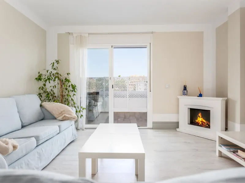 Income property  for sale : 2 bedroom Apartment for sale in Nueva Andalucia