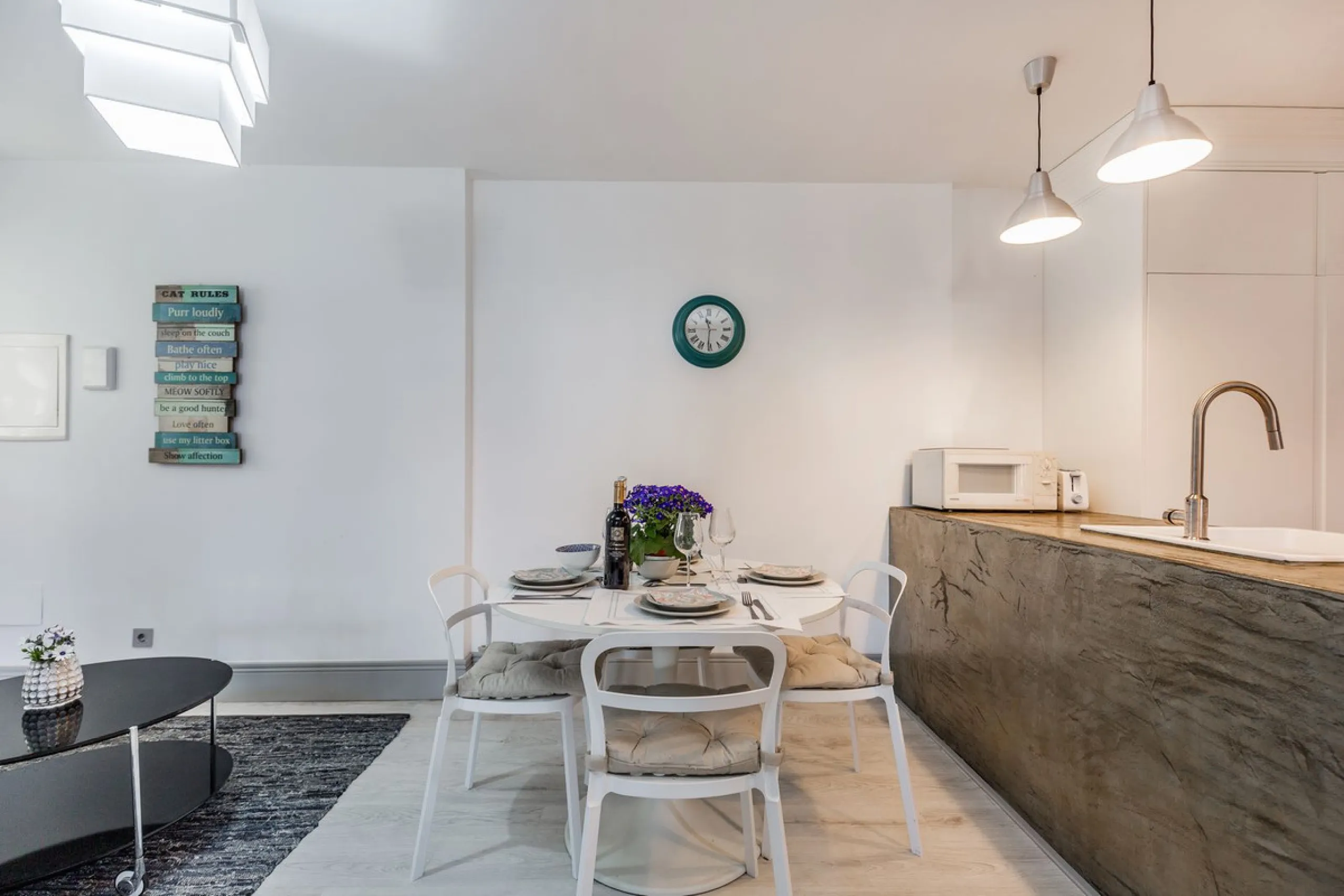 Income property  for sale : 2 bedroom Apartment for sale in Nueva Andalucia