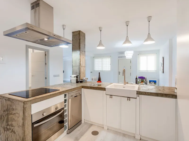 Income property  for sale : 2 bedroom Apartment for sale in Nueva Andalucia