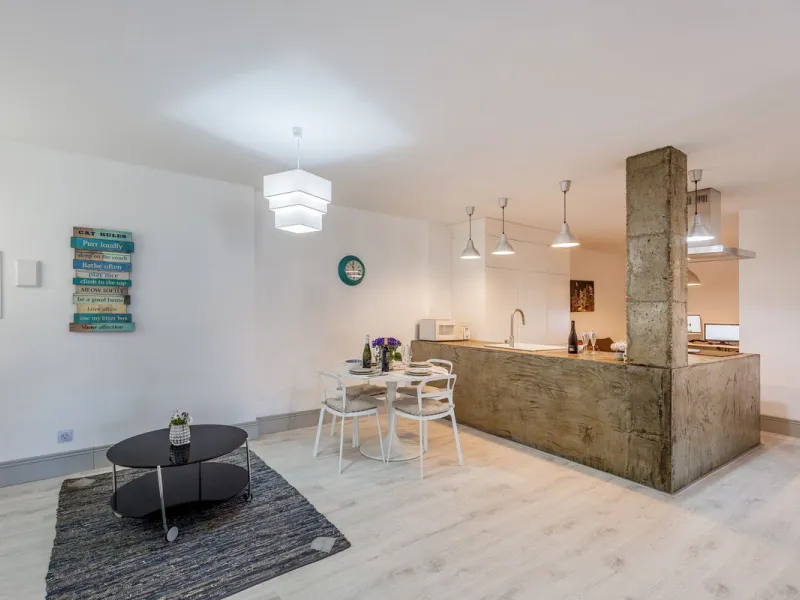 Income property  for sale : 2 bedroom Apartment for sale in Nueva Andalucia