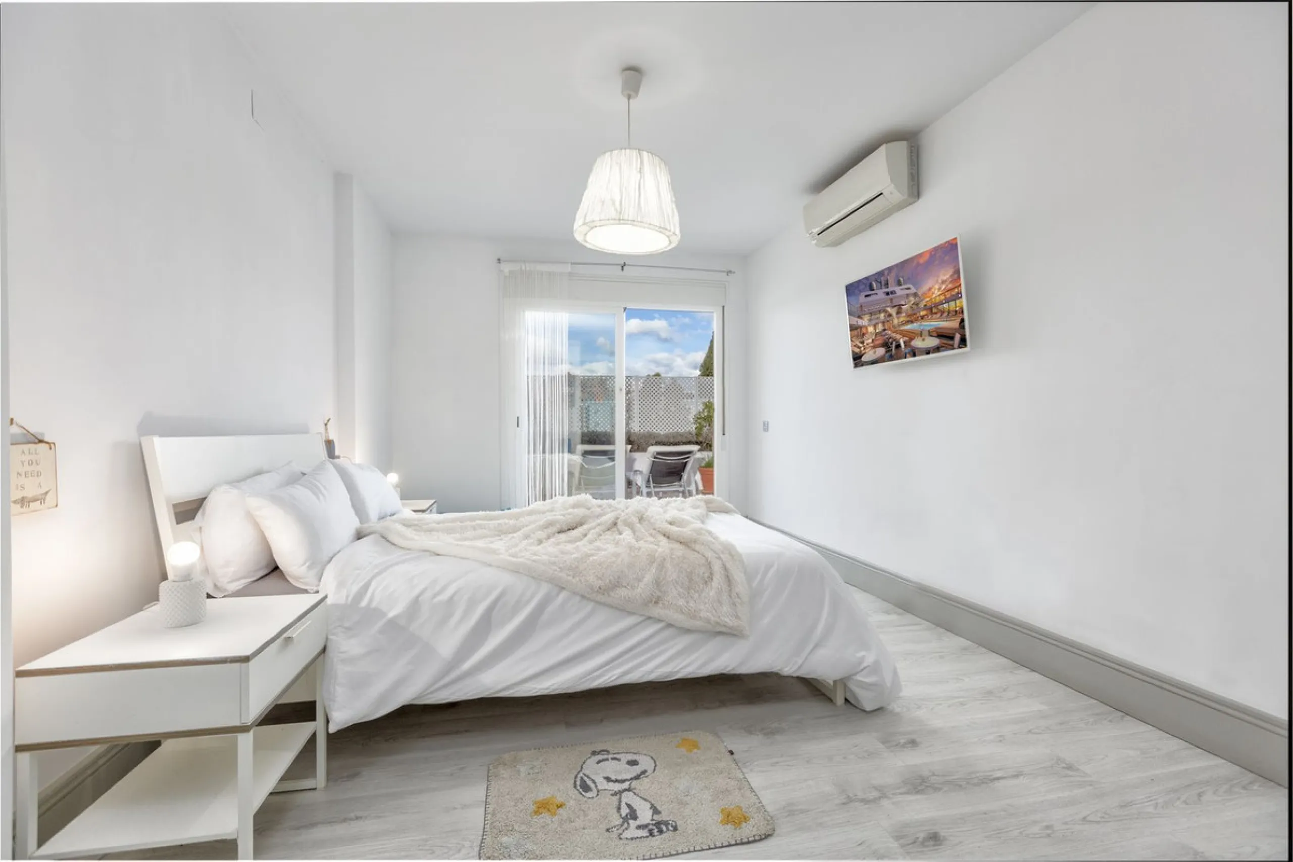 Income property  for sale : 2 bedroom Apartment for sale in Nueva Andalucia